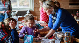 Speidere på kreativt verksted.